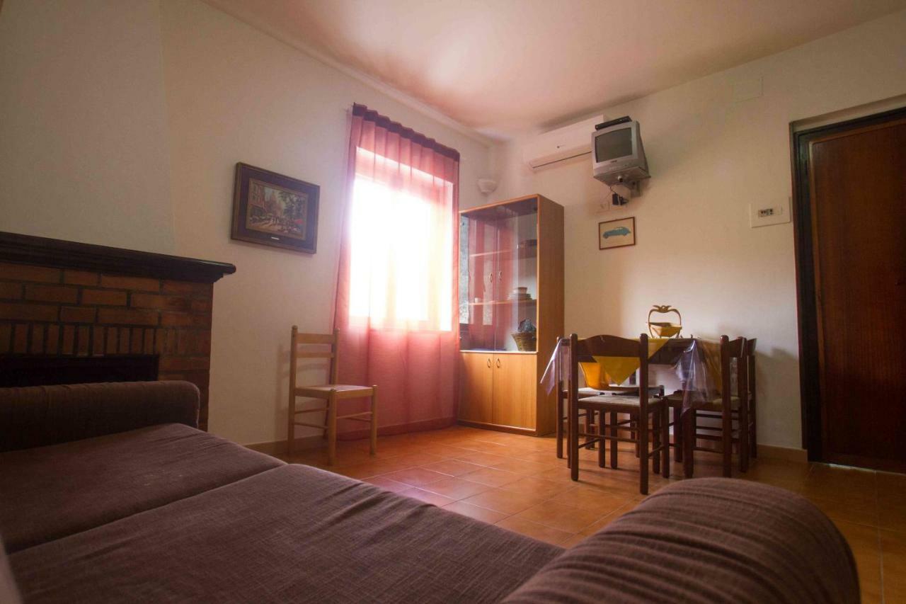 Village Valle D'Oro Aparthotel 圣梅纳伊欧 外观 照片