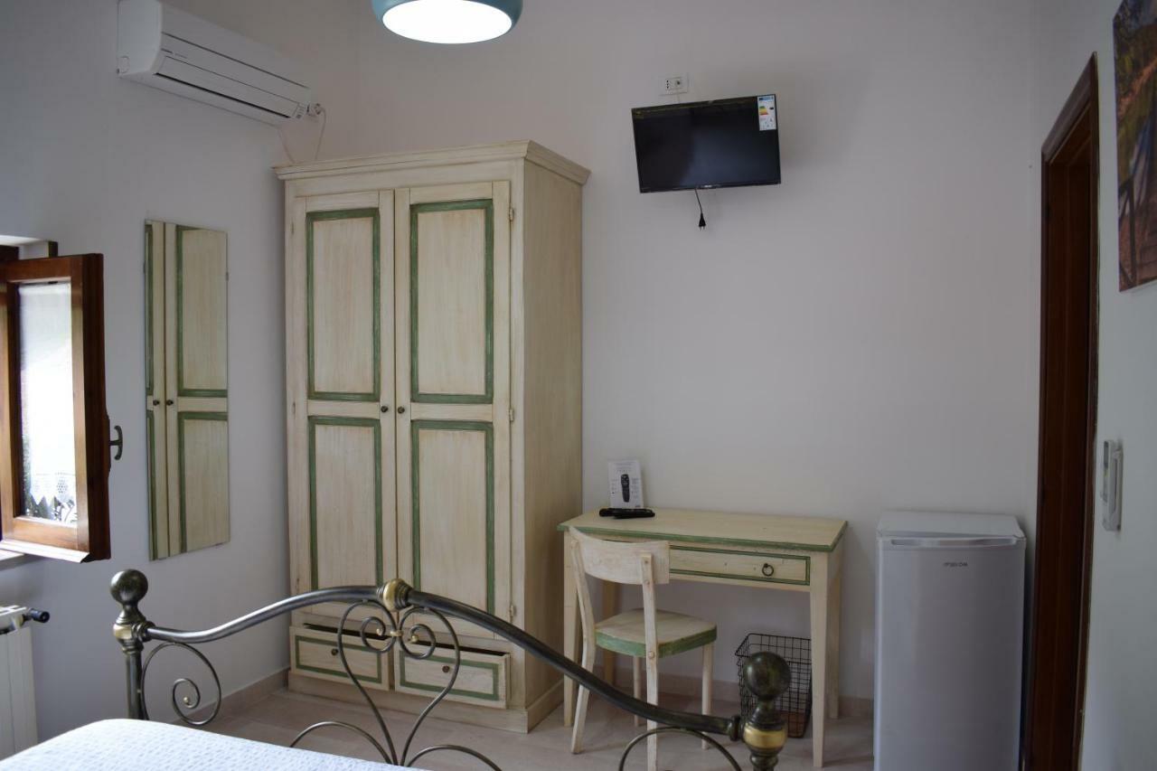 Village Valle D'Oro Aparthotel 圣梅纳伊欧 外观 照片